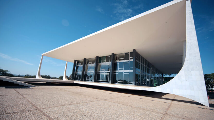 STF orders suspension of municipal lottery services