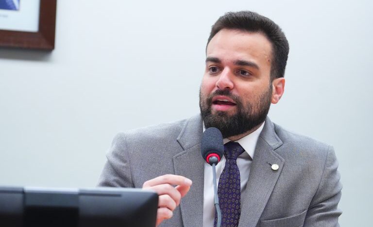 Sports Commission approves inclusion of rodeos and horse racing in online betting