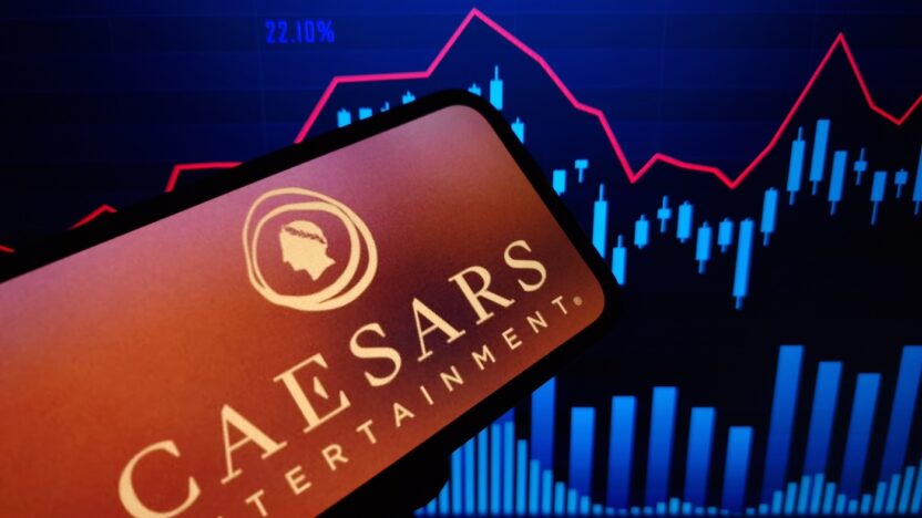 Caesars Entertainment boosts iGaming and encourages investors, while Las Vegas loses steam